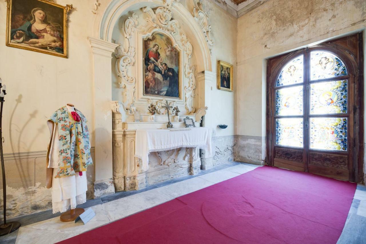 Castello Di Caccuri Suites Экстерьер фото