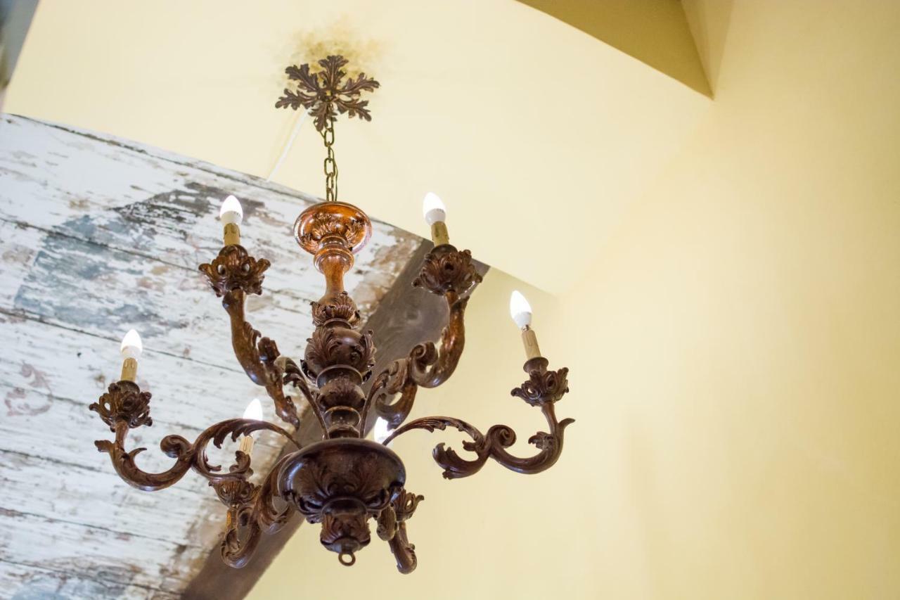Castello Di Caccuri Suites Экстерьер фото